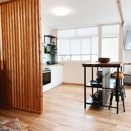 La Boheme Apartamentos - Loft Bohemio Frente Al Mar Эль-Грове Экстерьер фото